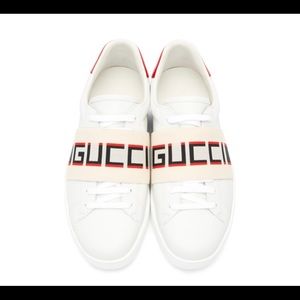100 % AUTHENTIC GUCCI SNEAKERS